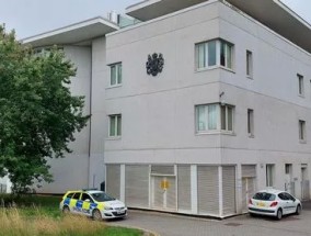 英国头号通缉犯毒枭表示，他很高兴自己被抓住了